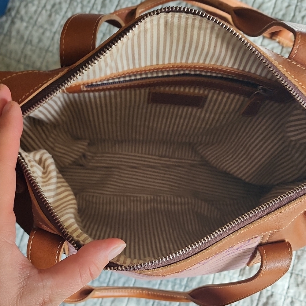 Women’s Tan Leather Tote Bag with Multicolor Panel - Picture 3 of 9